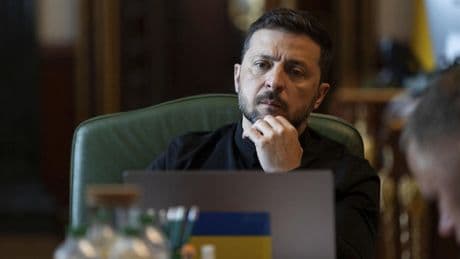 LIVE | Zelenski vreest nieuw offensief: 50.000 Russen aan de grens, wil in gesprek met Poetin