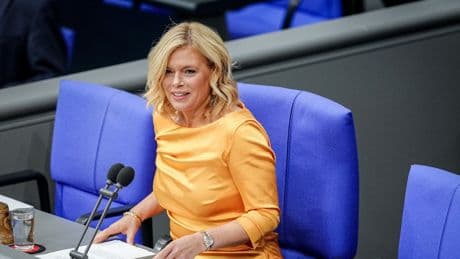 Foto aufgetaucht: Schmuse-Moment von Julia Klöckner und Jörg Pilawa
