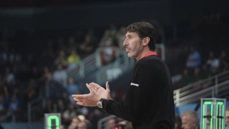 EM-Viertelfinale erreicht: Deutsche Basketballer mit Mühe bei Mumbrú-Comeback