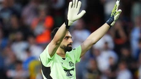 Mamardashvili se despide del Valencia