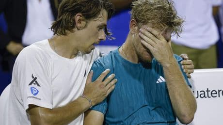 Alex de Minaur redt op wonderbaarlijke wijze hachje in Washington, Spaanse opponent in zak en as: ’Ik had mazzel’