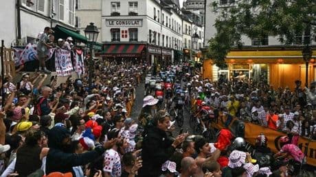 La basura que no se vio en París en la última etapa del Tour