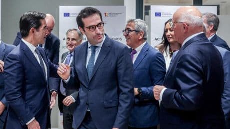 Cuerpo confía en que no habrá conflictos con Bruselas por la opa del BBVA al Sabadell