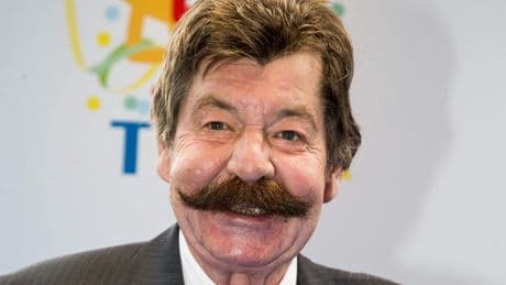 Oud-presentator Chiel Montagne op 80-jarige leeftijd overleden
