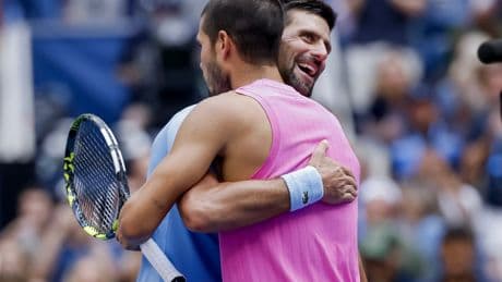 Bandera blanca de Djokovic, final para Alcaraz