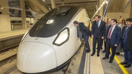 La República de los Tonnntos: La frase que perseguirá a Óscar Puente tras el caos ferroviario