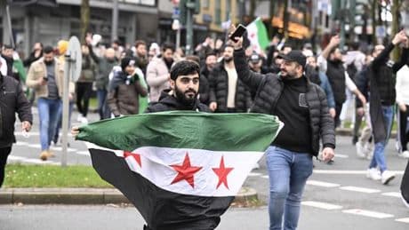 Gewalt in Syrien: Kriminalbeamte warnen vor Angriffen auf Minderheiten in Deutschland