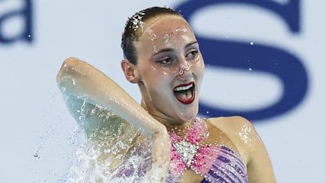 Synchroonzwemster Steenbeek naar finale WK bij technische oefening solo's