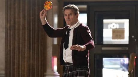 »Die nackte Kanone«: Liam Neeson versucht, in die Fußstapfen von Leslie Nielsen zu treten