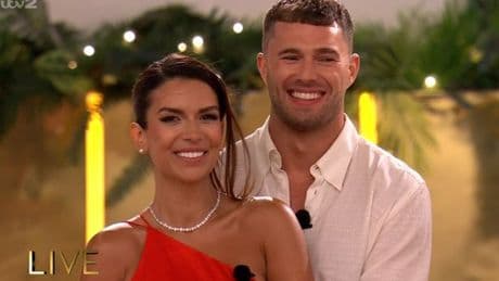 Love Island's Ekin-Su and Curtis Pritchard split just months after All Stars in awkward statement