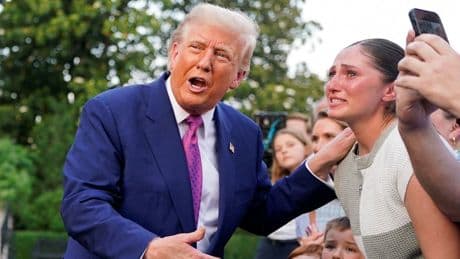 Heute wird Trump 79 - Panzer und Proteste zum Geburtstag