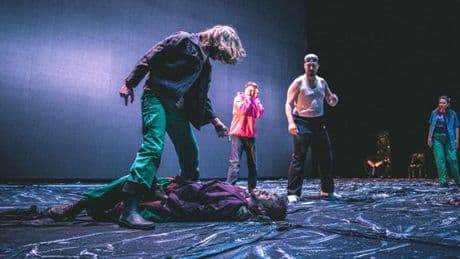 A la MC93 de Bobigny, avec « Le Seigneur des porcheries », rien ne résiste à la voracité du théâtre