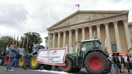 Avec la loi Duplomb sur l’agriculture, la France “semble faire machine arrière”