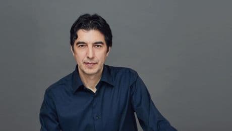 Longo, experto en longevidad: "Un puñado de uvas son 30 gramos de azúcar, que en 10 años son 30 kilos de grasa"