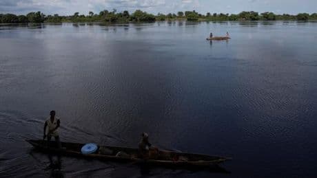 Au moins 40 morts dans un naufrage sur un lac du nord-ouest de la RDC