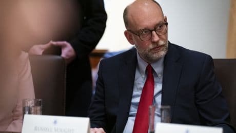 Trump II : Russell Vought, l'architecte d'un budget au service de Dieu