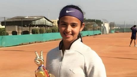 Radhika Yadav, la tennista uccisa dal padre perché «lo manteneva». Non sopportava che guadagnasse più di lui