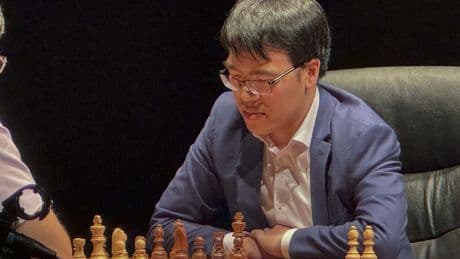 Le impone su ajedrez duro a la genialidad de Anand en la final de León