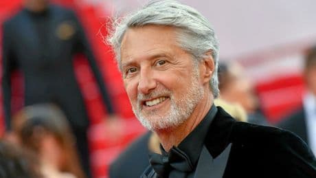 Antoine de Caunes : « McCartney a accompagné toute ma vie »