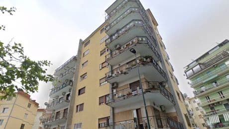 Crolla un montacarichi, morti tre operai a Napoli