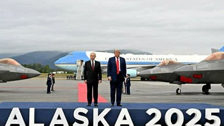 Face à Poutine, Trump échoue et quitte l’Alaska sans accord de paix pour l’Ukraine