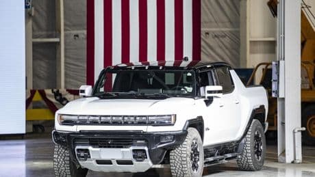 Trump vuelve a enfadar a Ford, General Motors y Stellantis por el acuerdo comercial con el Reino Unido