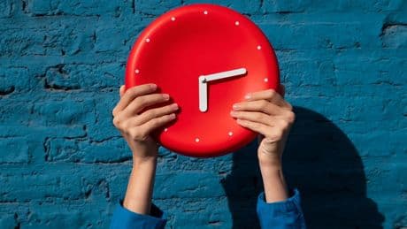 Qué significa llegar siempre puntual a los sitios, según la psicología