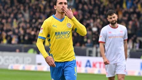 Transfers: Wegen HSV-Wechsel: Philippe fehlt bei Braunschweig-Training