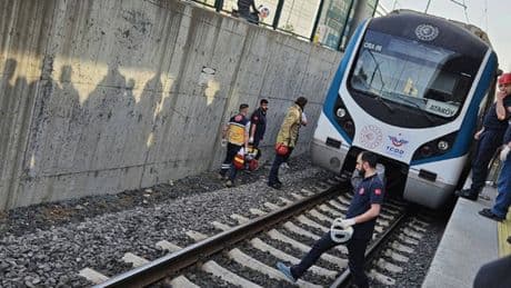 Marmaray'da 1 saat arayla iki intihar!