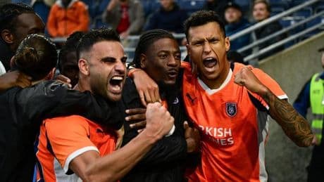 UEFA Konferans Ligi'nde 3. eleme turu rövanş müsabakaları Başakşehir maçıyla başlıyor