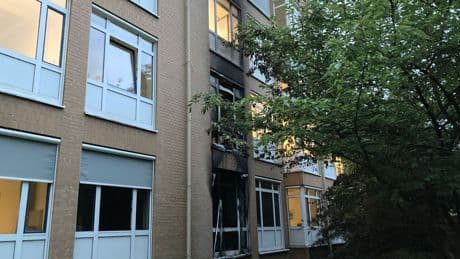 Verdacht auf Brandstiftung: Tödlicher Klinikbrand: Patient zündete sein Kissen an