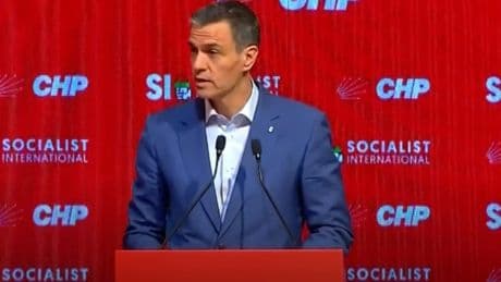 Sánchez llama desde Turquía a alzarse contra Israel: &quot;Es inaceptable, Gaza seguirá perteneciendo a los palestinos&quot;