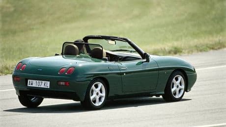 I 30 anni di Fiat Barchetta, fascino a cielo aperto