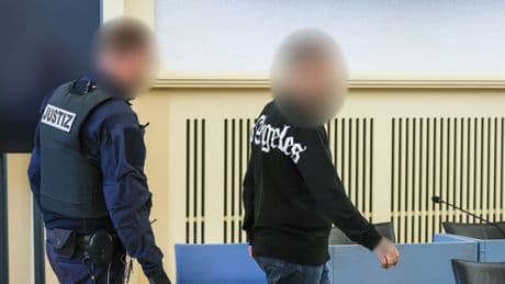 Schülerinnen belästigt: Fahrlehrer wegen sexueller Übergriffe verurteilt