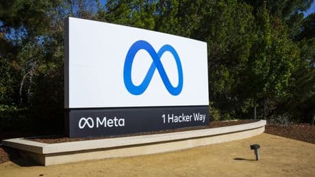 Meta anuncia una colaboración con la empresa de IA Midjourney para usar su "tecnología estética"