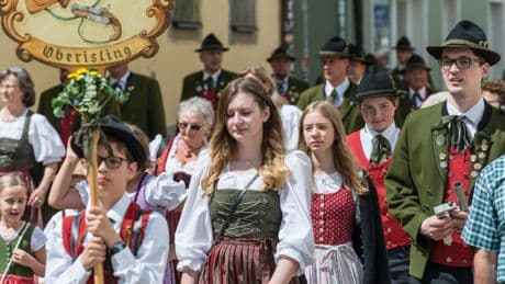 Ratisbona, la pequeña ciudad de Baviera que celebra el 'Oktoberfest' en mayo