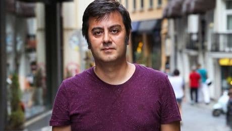 Konak Belediyesi yazar Ahmet Büke'nin emekli tazminatını ödemedi: "Avukatınız başvursun"