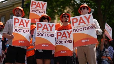 Concern over resident doctor wellbeing as medics prepare for key strike talks
