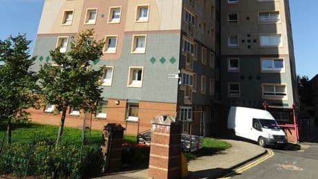 Serial knife carrier caught with blade for the sixth time is jailed again