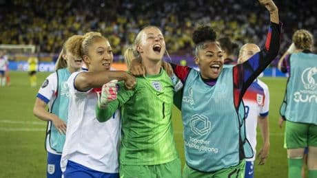 Pubs can stay open until 1am for England vs Italy