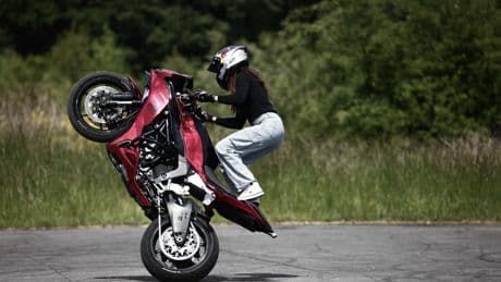 Avignon : un motard perd le contrôle lors d’un festival de motos, huit blessés dont un en urgence absolue