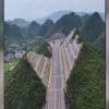Chine : une montagne découpée en deux pour construire une nouvelle route