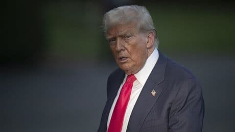 Epstein gölgesi Trump'ın peşini bırakmıyor: Dosyada ismi olduğuna dair bilgilendirilmediğini açıkladı