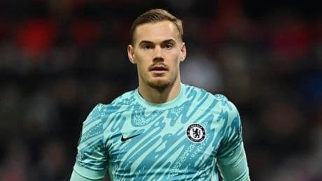 Galatasaray kaleci transferinde yeniden Filip Jorgensen'e yöneldi!