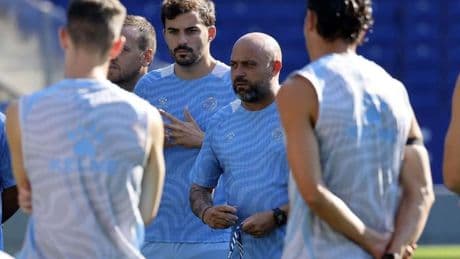 El Espanyol visita a la Real sin complejos y pendiente del mercado: "No contemplo salidas, queremos competencia y que los jugadores se peleen por jugar"