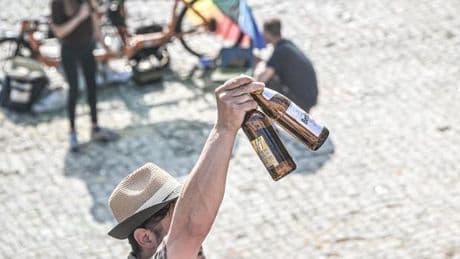 Schwarzmarkt für Alkohol im Mauerpark: „Die Stimmung kippt“