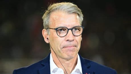 Offizielle Mitteilung - Ex-Schalke-Boss wird Fußball-Präsident