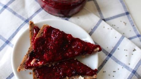 Cette confiture de fraise vendue chez Intermarché, Super U et Monoprix peut vous provoquer de la fièvre