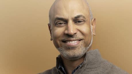 How This Investor Spots Billion-Dollar Winners In Boring Industries