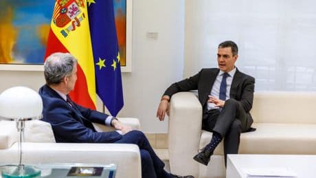 De la necesidad, virtud